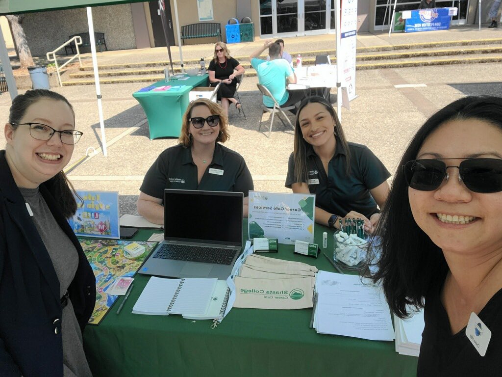 Smart Center tweet media