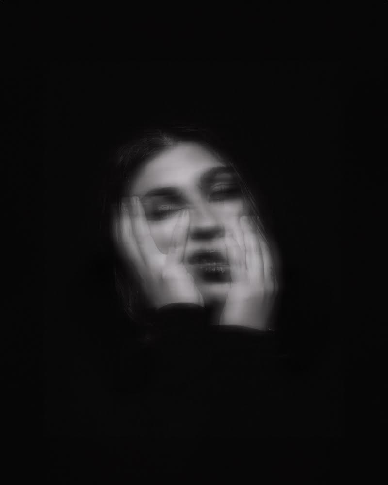 late gm 🖤

ph: ashley abarzua