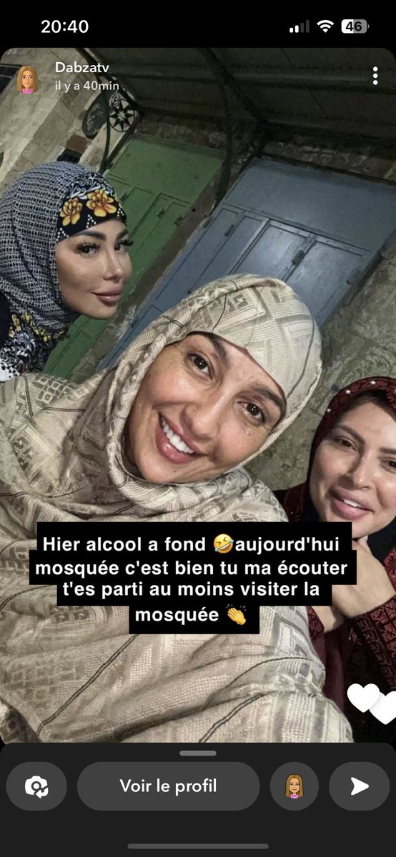 Sarah17008784's tweet photo. #maevaghenam bande de chiennes que vous êtes toi et wahiba la suce use de tout marseille vous êtes maudite vous avez aucune limite wallah vous êtes degeulass t’fou arlik dans vous visage noir #wahiba2marseille https://t.co/04xPTQmSDf