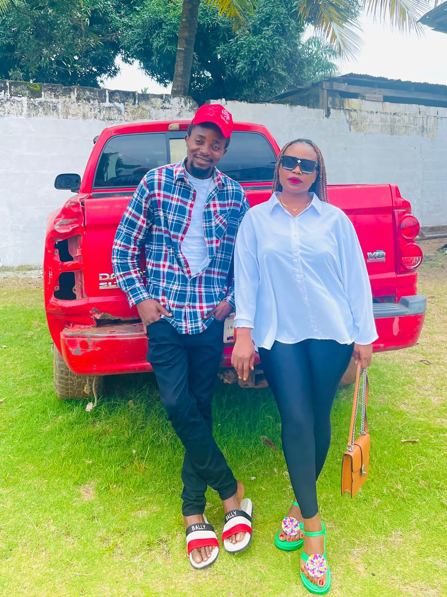 Achiever_ty's tweet photo. All you need is love...and a fine sister like mine! ❤ https://t.co/aM6B3J3fbh