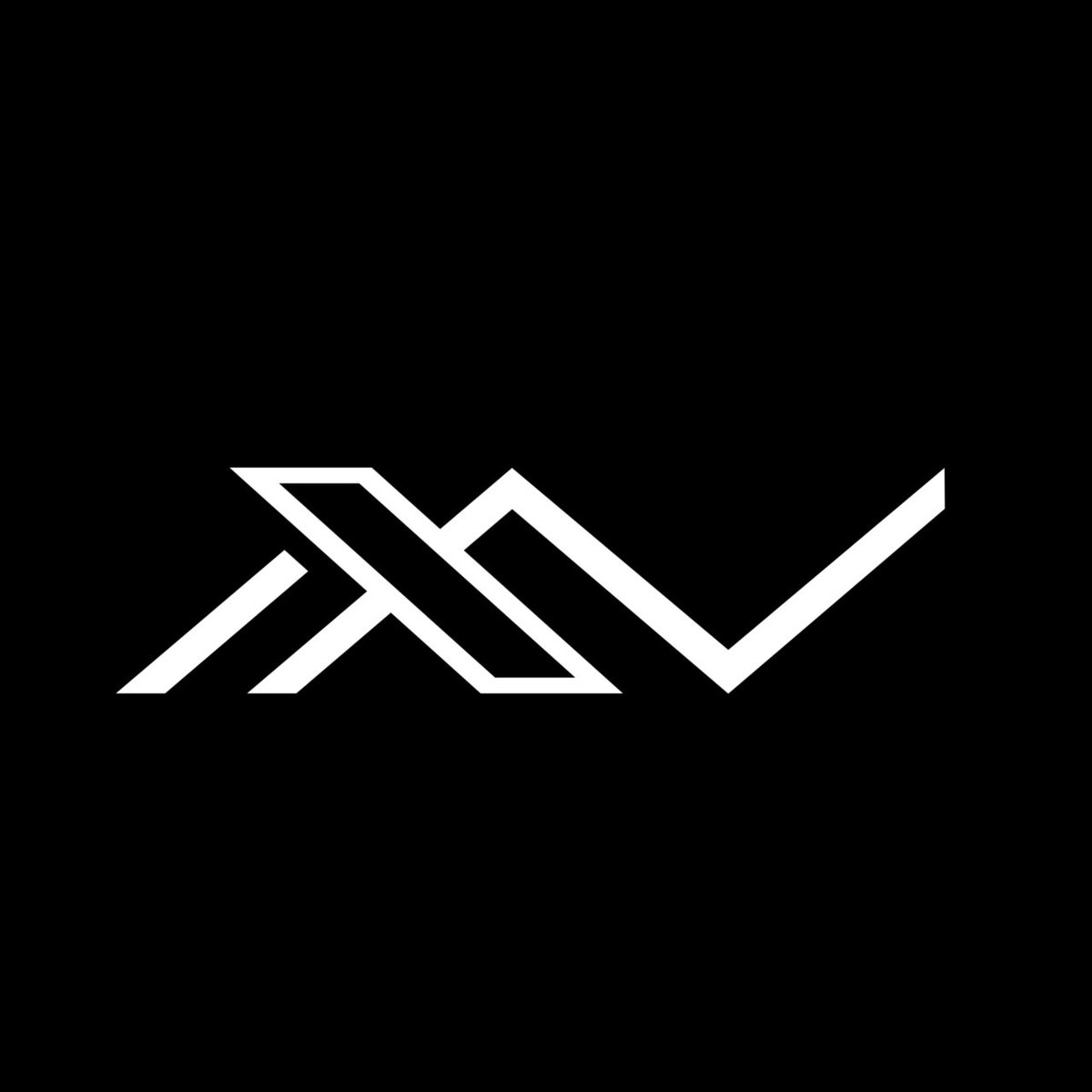 ayoonis's tweet photo. This is the most beautiful logo I've ever seen @CoinEverest XV https://t.co/BCZoEooxvm