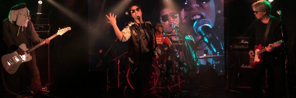 Getyourgenki's tweet photo. and last but not least ;
Strip4 official @Strip45 ! This is some very cool and rough DIY rockmusic!!!!
Pump up the Volume!!
Now playing on @kinetic7radio , The get Your Genki show https://t.co/ntok6DlTVa