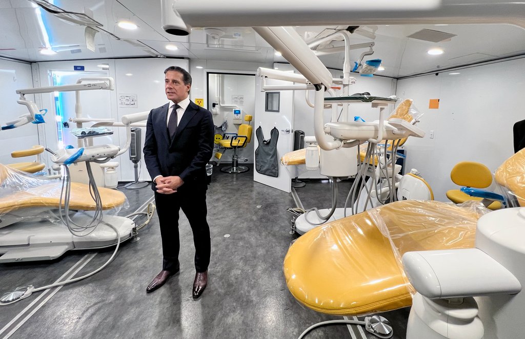 Our partner <a href="/QueensCareLA/">QueensCare</a> is in action at our schools, ready to provide dental exams and eye screenings in state-of-the-art mobile facilities. <a href="/LASchools/">Los Angeles Unified</a> works with a range of health clinics so our highest-need students and their families have access to medical care.