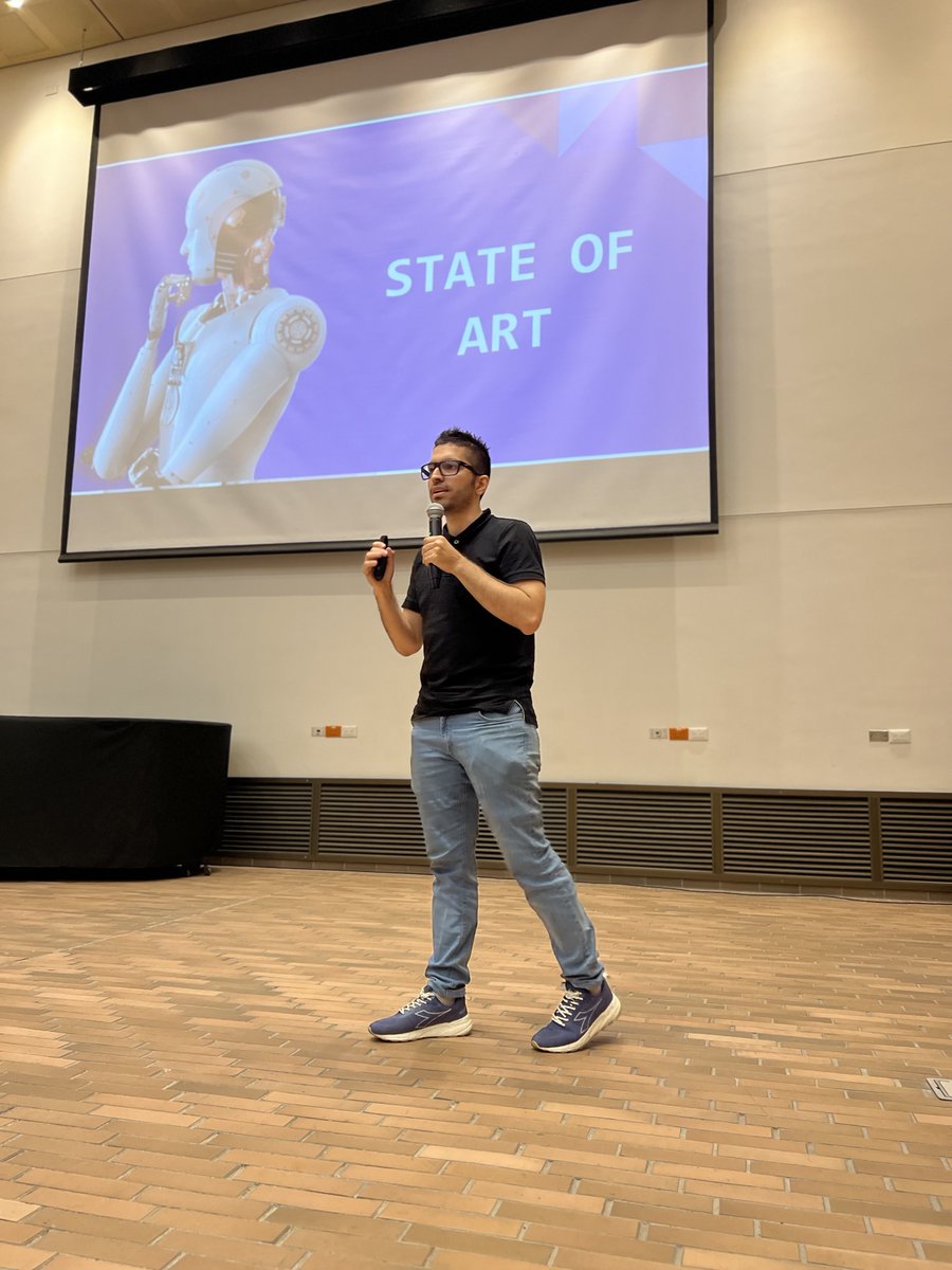 XergioAleX's tweet photo. El sabado estuve en Manizales Tech Talks hablando sobre cómo la IA está revolucionando el desarrollo de aplicaciones modernas. Muchas gracias a  @edisoncast  por la invitación.

Comparto la grabación de la transmisión para quienes no pudieron asistir: https://t.co/Cu9W5iapYz https://t.co/eAaEEFI9I1