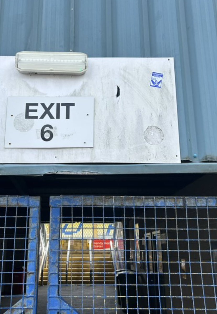 Ding sticker at Plainmoor (Torquay) #readingfc