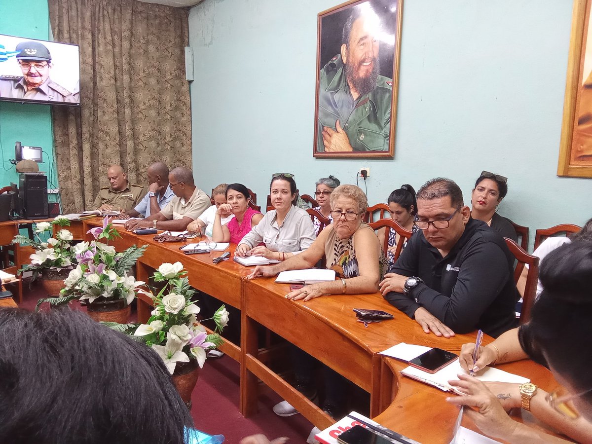 La Asamblea  Municipal del Poder Popular y el CAM en #taguasco puntualizan las principales actividades a desarrollar para el fin del #VeranoConAmor2023 y los preparativos y organización  del  inicio del curso escolar
 2023/2024.
#SanctiSpíritus 
#Cuba 🇨🇺