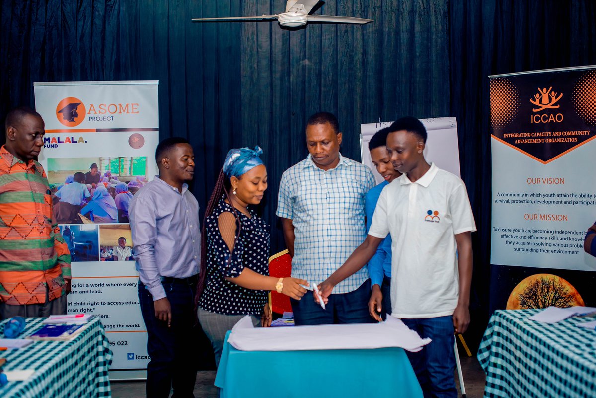 PamojaHub's tweet photo. Pamoja Hub was privileged to participate in the #Asome project session on GBV, organized by ICCAO that took place on August 22, 2023 in Musoma urban. Our team member, Mr. Magaigwa actively engaged in discussions and contributed to the formulation of solutions for youths. https://t.co/Ln0bl388zW