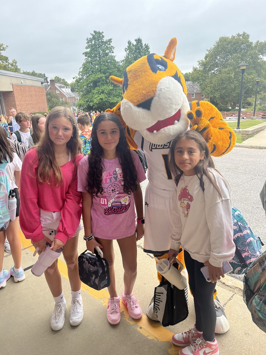 Mandy Shanks tweet media