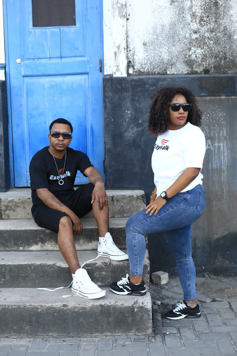 Millian09's tweet image. Tunauza viatu vya mtumba aina zote kike na kiume… tunapatikana makumbusho Stand @easyWalk #Momusic #PerfectWalk