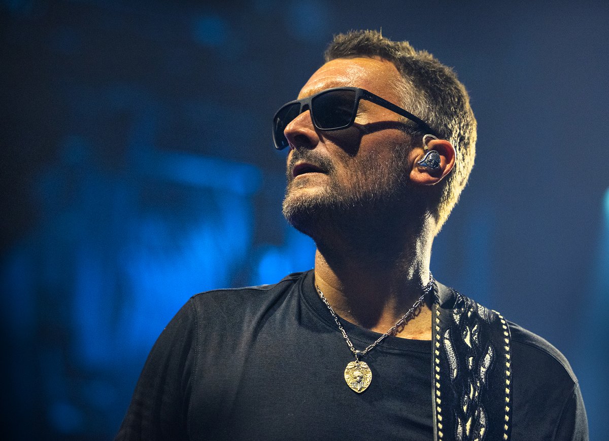 ericchurch's tweet image. Night 24 of #TheOutsidersRevivalTour 8.26.23 // Camden, NJ // Freedom Mortgage Pavilion

Relive the incredible night in this recap from @jadamlucas - ericchurch.com/news/Camden2023

📷: Anthony D'Angio