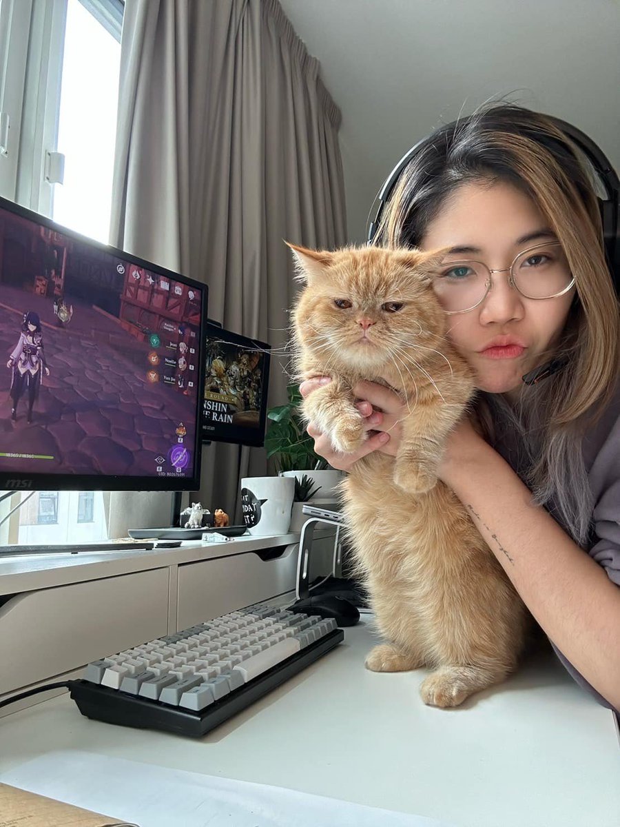 impeachii's tweet photo. เมื่อเราบอกพี่บัมกิ้น แม่ขอกำใจสำหรับแข่งเกมเกนชินพรุ่งนี้😂 มาทั้งชักสีหน้าและขามังจุ้ด 5555 เข้ารอบชิงมั๊ยพรุ่งนี้มาลุ้นกัน 1ทุ่มเวลาไทย ที่ https://t.co/8DAw1K5L3B  ทีมฉกแล้ว ฉกอยู่ ฉกต่อ พร้อมฉกมงแล้วคับบ 💪

#GenshinInTheRain #GenshinImpactFontaine #FunMatch #GenshinImpact https://t.co/uZWkBVIUU7