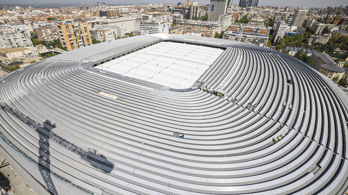 rmcfanalytics's tweet photo. Dos grandes templos de grandes cúpulas, desafíos de la ingeniería. El panteón de Agripa de Roma como el gran templo del imperio romano que perdura en nuestros días y el gran templo d madridismo que tiene Historia por Hacer https://t.co/zh0PTtKa7p