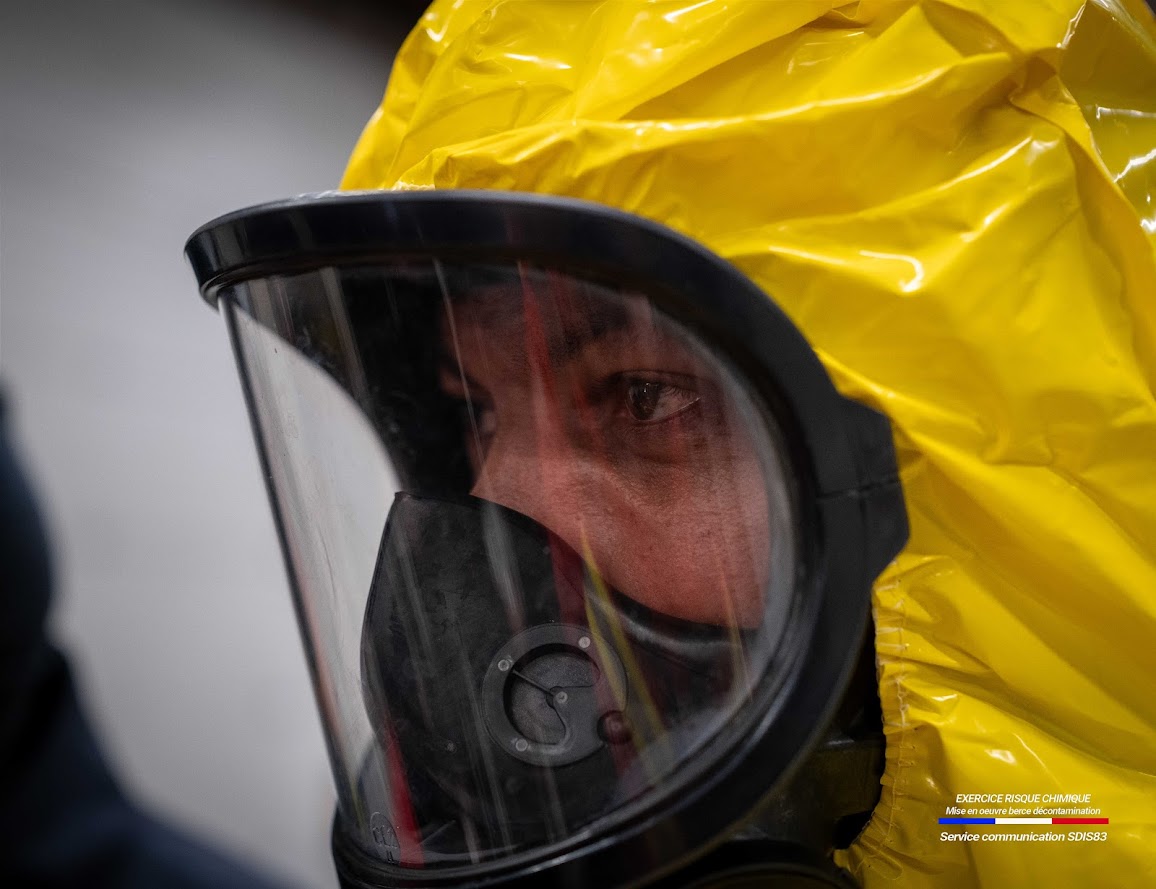 SDIS83's tweet image. Le saviez-vous ? 🧐

9⃣0⃣ #sapeurs_pompiers composent l'équipe départementale RCH du @SDIS83 👨‍🚒

🎯 Leur mission : intervenir sur toute opération répondant à une situation d'urgence comportant un #risque #chimique ou #biologique ☣️🧬