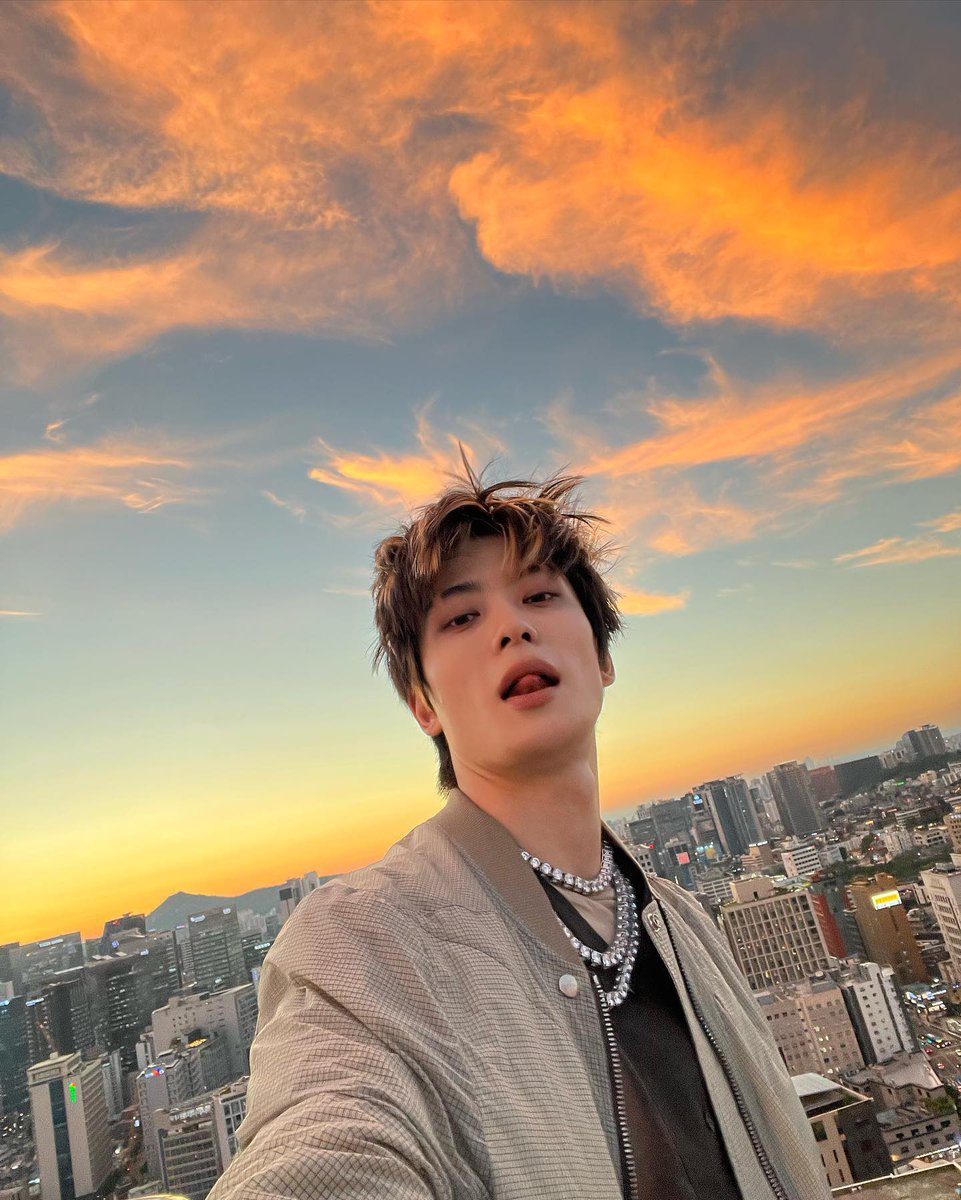 쿠아 #J tweet media