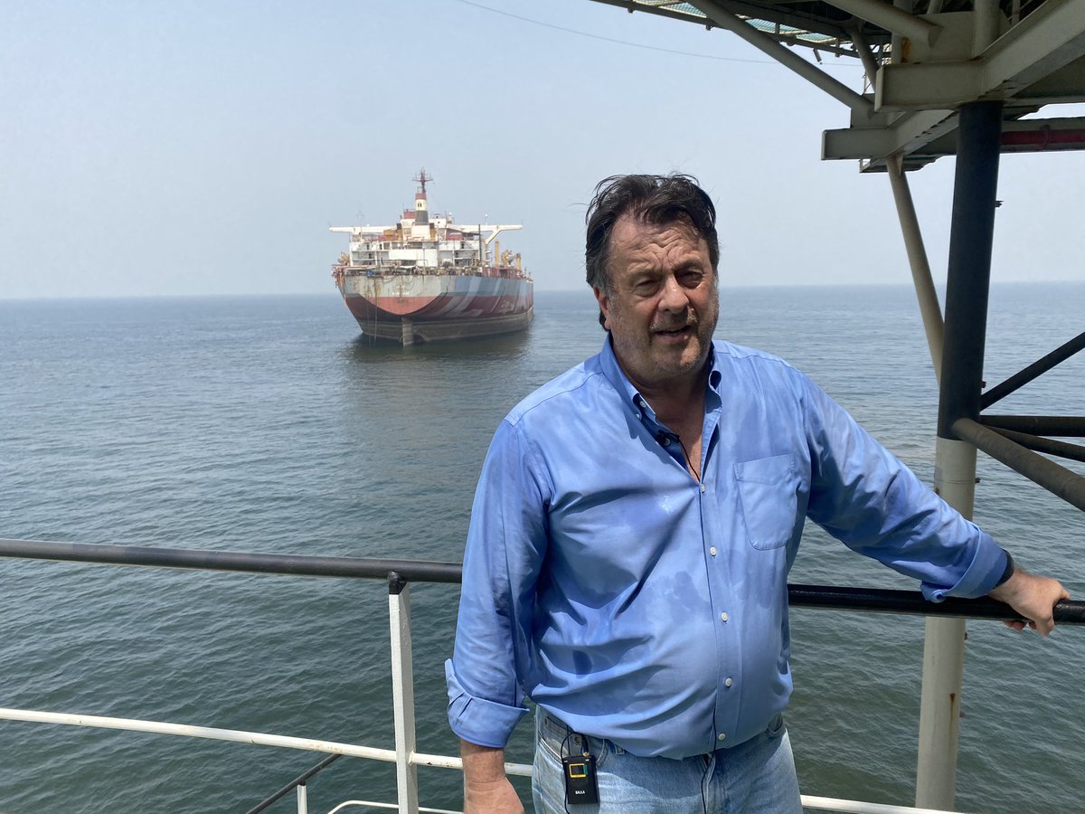 DavidGressly's tweet image. The SMIT salvager team left Yemen today, marking the end of a key chapter in UN-led efforts to address the threat to the Red Sea posed by the #FSOSafer. The vessel is stabilized. The oil safely stored. I look forward to further tremendous support from partners to finish the work.
