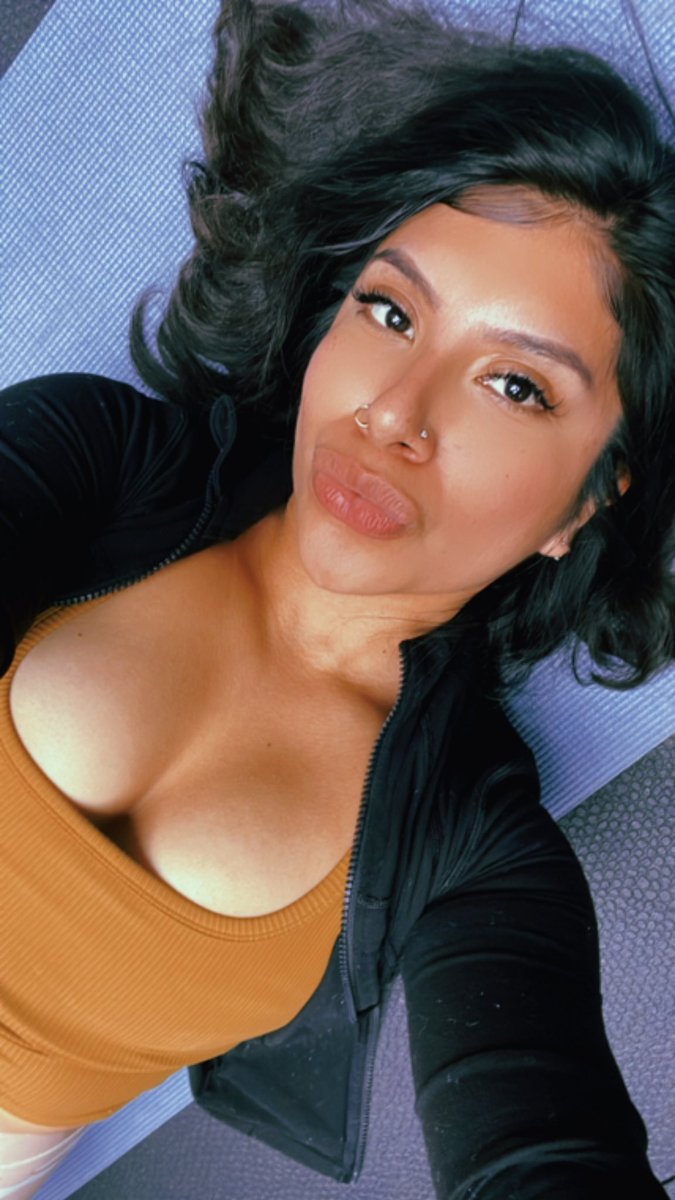 galileuhhhhh's tweet image. Told u im an aries, now you looking if we compatible.