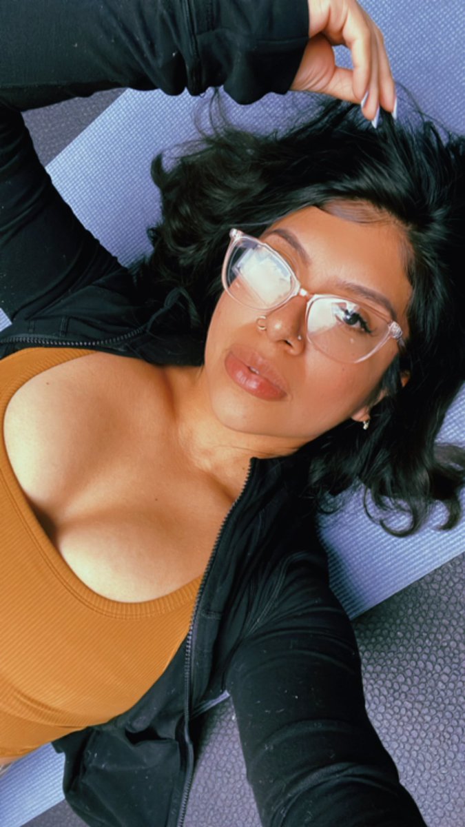 galileuhhhhh's tweet image. Told u im an aries, now you looking if we compatible.