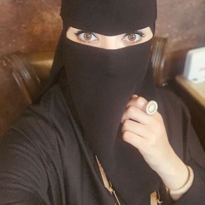 SlmaAm28134's tweet photo. زواج مسيار  الرياض 
قبيلية ارمله 
العمر 35
الطول 165 الوزن 70 
بشرتها بيضاء جميلة 
شعر اسود جسم انيق 
موظفة حكومي 
عندها سكن ملك بليرموك
تبي رجل محترم يخاف الله
مهرها ميسر
#الرياض_الان https://t.co/ox8axMhEsO
