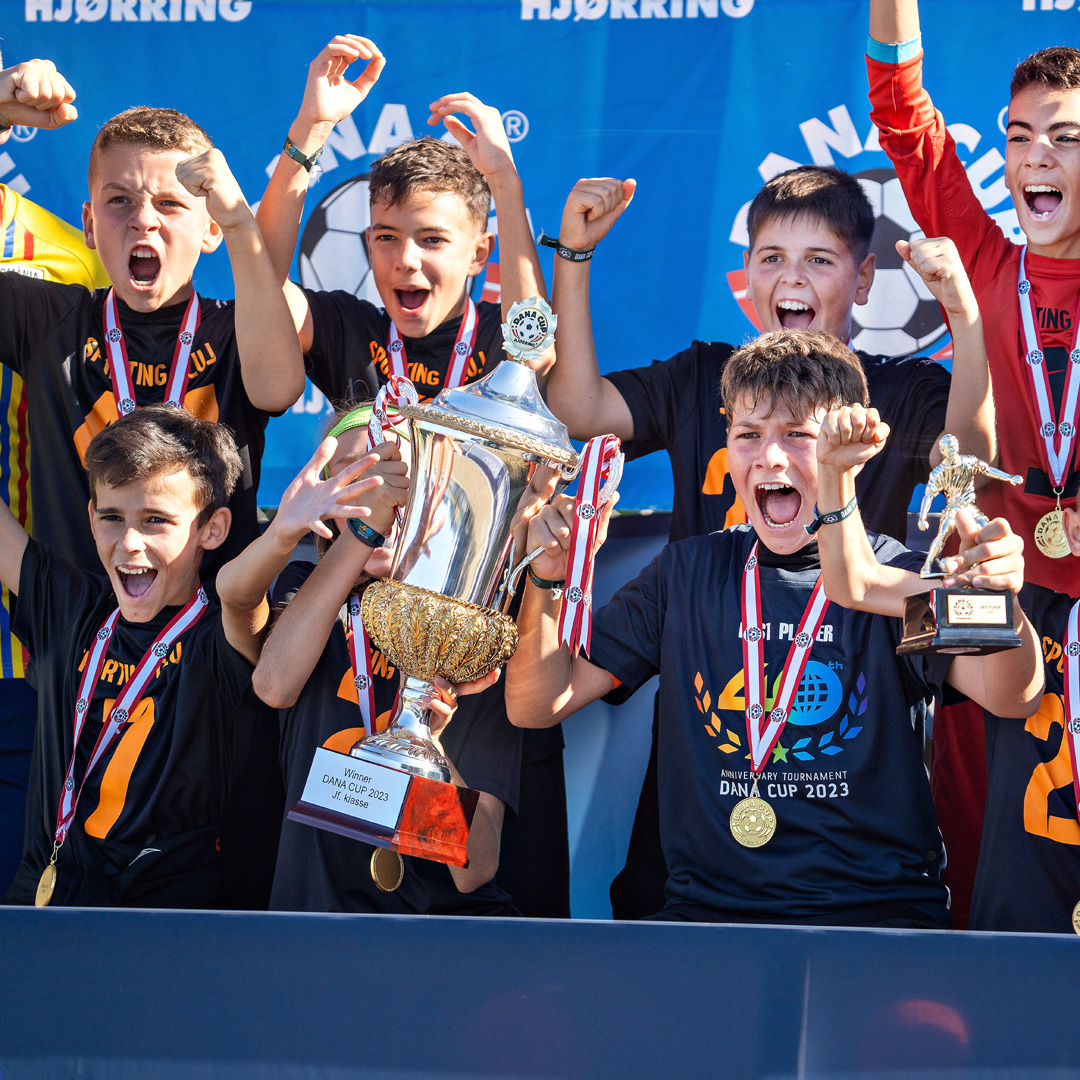 DanaCupHjorring's tweet photo. ⭐︎ Dana Cup 22-27 July 2024 ⭐︎
International Youth Football in #Denmark 
Registrations open on the 15th of September ✅
Join the Dana Cup Family next summer 🇩🇰
https://t.co/5WO37qhQLr https://t.co/koSTNGk7to