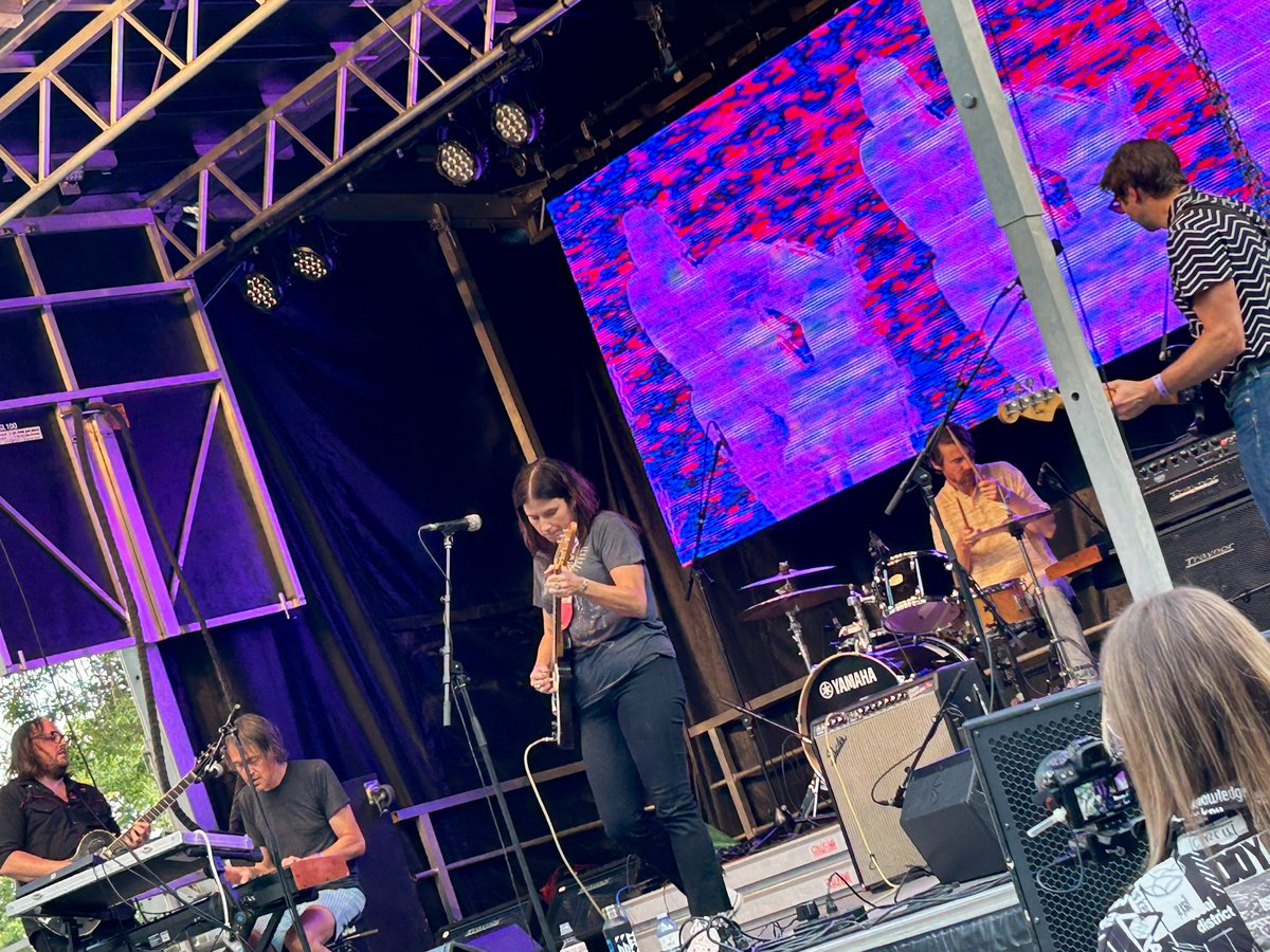 Lieutenant Eric tweet media