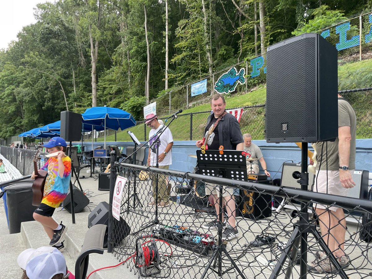 Parklawn Pool tweet media