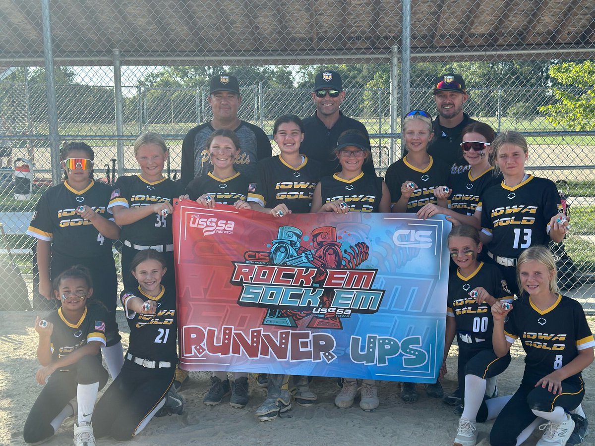 Congrats to the 2012 Iowa Gold Prospects for finishing runner up at the CIS 12U Open Rock Em Sock Tourney @CentIASport2