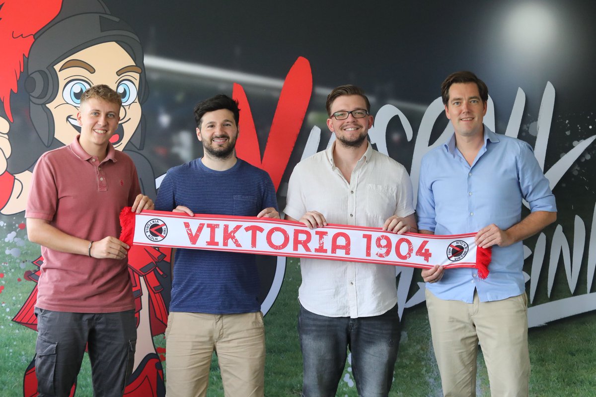 Viktoria Köln x Academy of eSports 🤝

Nach der ersten erfolgreichen Saison im FIFA eSport hat sich die Viktoria auf eine Vertragsverlängerung mit der 
<a href="/AcademyofeSport/">Academy of eSports</a> geeinigt. 

Wir freuen uns auf die weitere Zusammenarbeit. 🙌