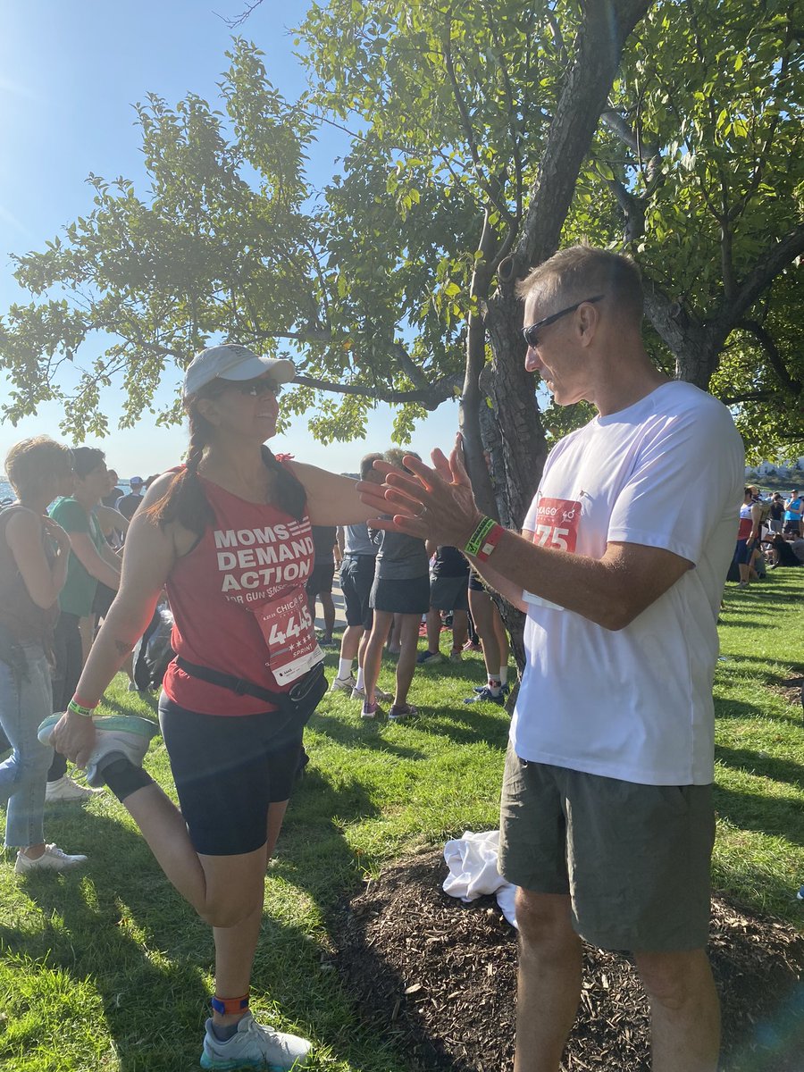 HeyCaptainAl's tweet photo. Best part about doing a triathlon wearing a @MomsDemand shirt? All the applause &amp; conversations along the way. If you think we aren’t moving the needle on gun violence, wear your red moms shirt around a few thousand people and you’ll see how much we’ve done!❤️@Everytown https://t.co/JaM9lPx40g