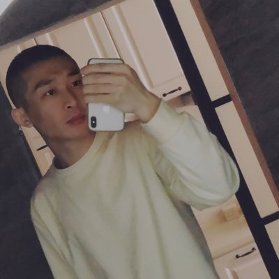 Smile_Topv's tweet photo. #新头像 https://t.co/uDTUGDhbbz