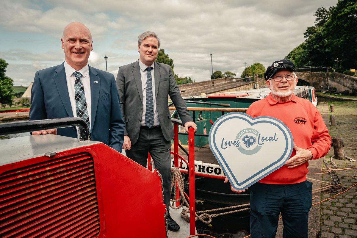 ScotlandsTowns's tweet image. Local Govt Minister @JoeFitzSNP said 'Scotland Loves Local Week is about celebrating our diverse local communities. Scotland Loves Local brings together people &amp;amp; businesses to build stronger communities'. (2/2)

lovelocal.scot/scottish-gover…

#SLLWeek #ScotlandLovesLocal