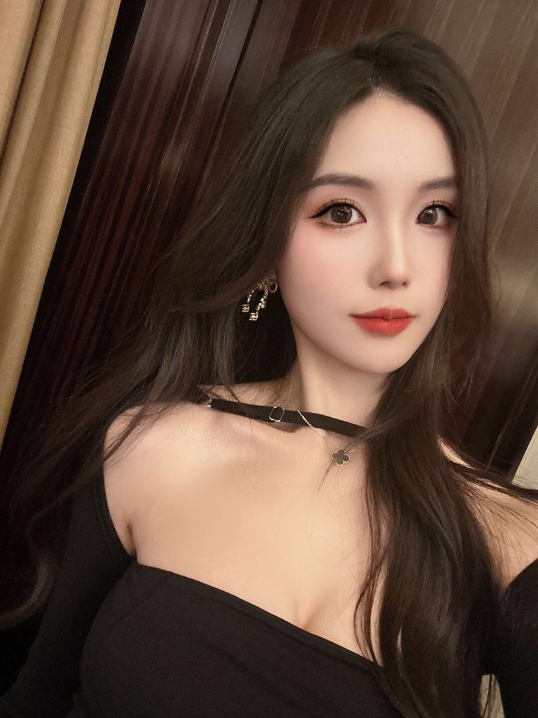 MLmodels123's tweet photo. 北京22岁  175c  皮肤雪白假照赔水 https://t.co/VWvBp8Nu6o
