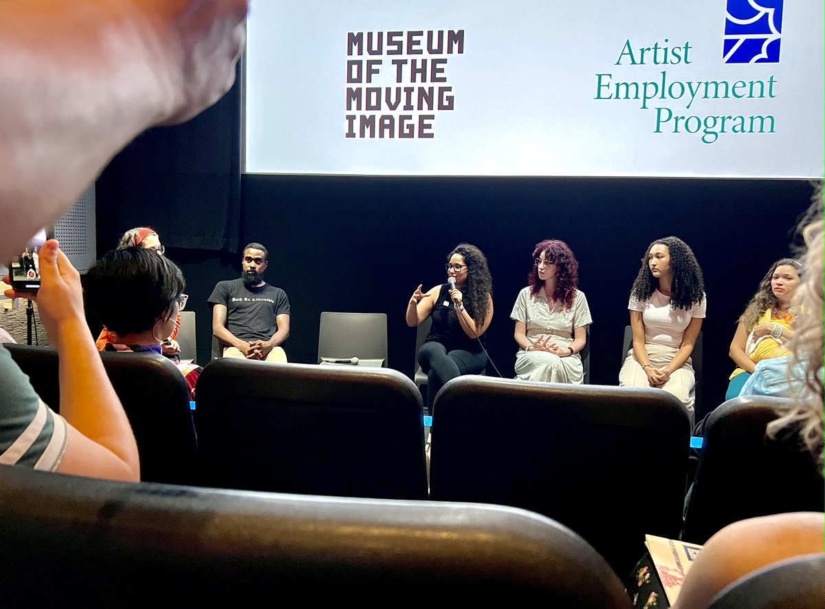 Ambar Reyes tweet media