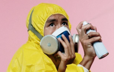 ComatoseGoat's tweet photo. @CBSNews Only for these people. #sniffles #hypochondria #covidisover #masksdonotwork https://t.co/ddw2cjenum