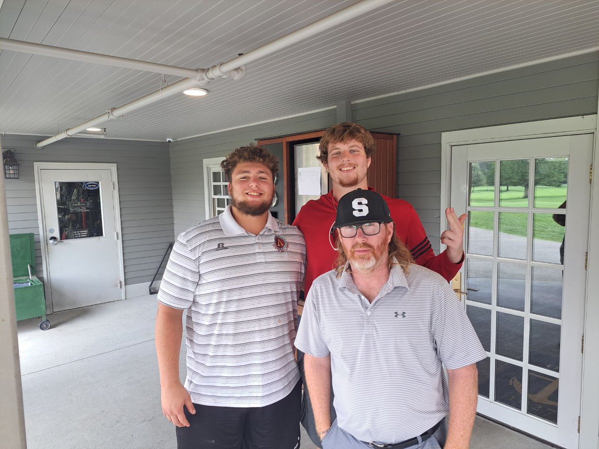 Byrne_Insurance's tweet photo. Sunday golfing⛳️ How do you think the guys did?! https://t.co/TPJ0p2cIvq