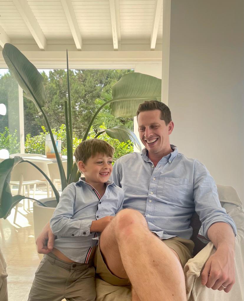 TorrieCallander's tweet image. Sun shining, son smiling