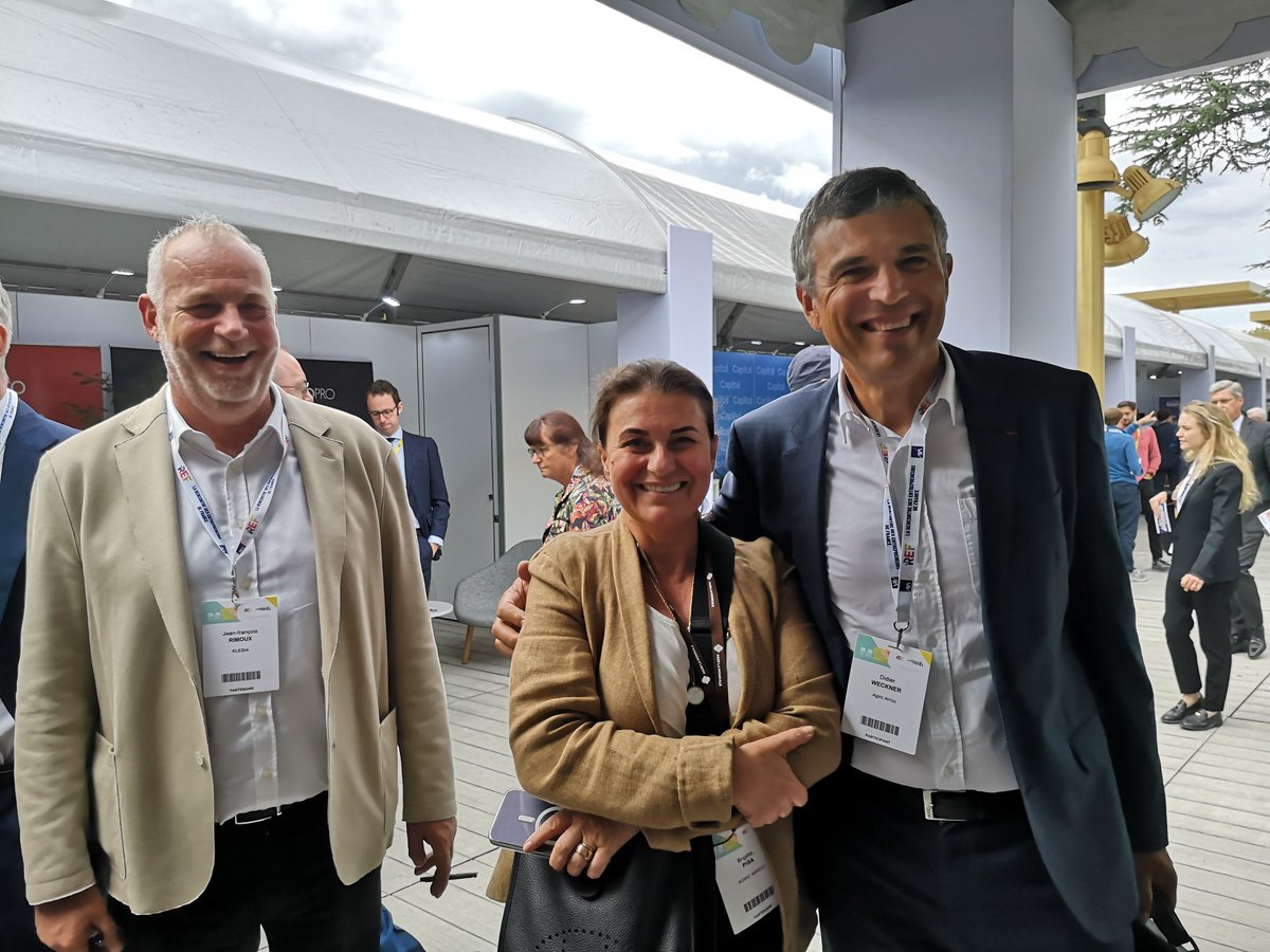 #LAREF23 📸 Merci à @PisaBrigitte, @DidierWeckner & Frédéric Amar de l' @AgircArrco d'être passés sur le stand !