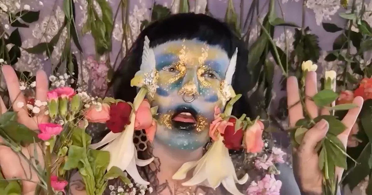 Thank you to everyone who joined Tentacular Spectacular’s queer cryptids at Southampton Pride on Friday! 

Find out more about the event here:
videoclub.org.uk

Commissioned by 
@jhansardgallery
 as part of Co-Creating Public Space

#videoclub #southamptonpride