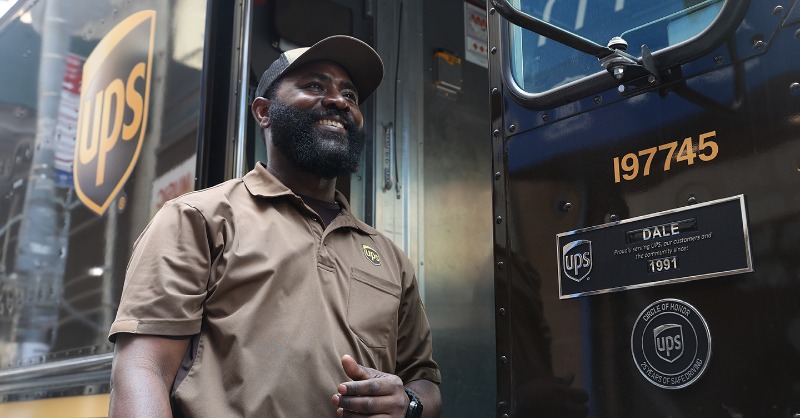 UPSPolicy's tweet photo. It's our birthday🎉@UPSers around the world are celebrating 116 years of accomplishments as we look forward to the next 116 years of service. This Founders' Day, we're recognizing 50,000 drivers by adding a personalized touch to their iconic delivery vehicles.
