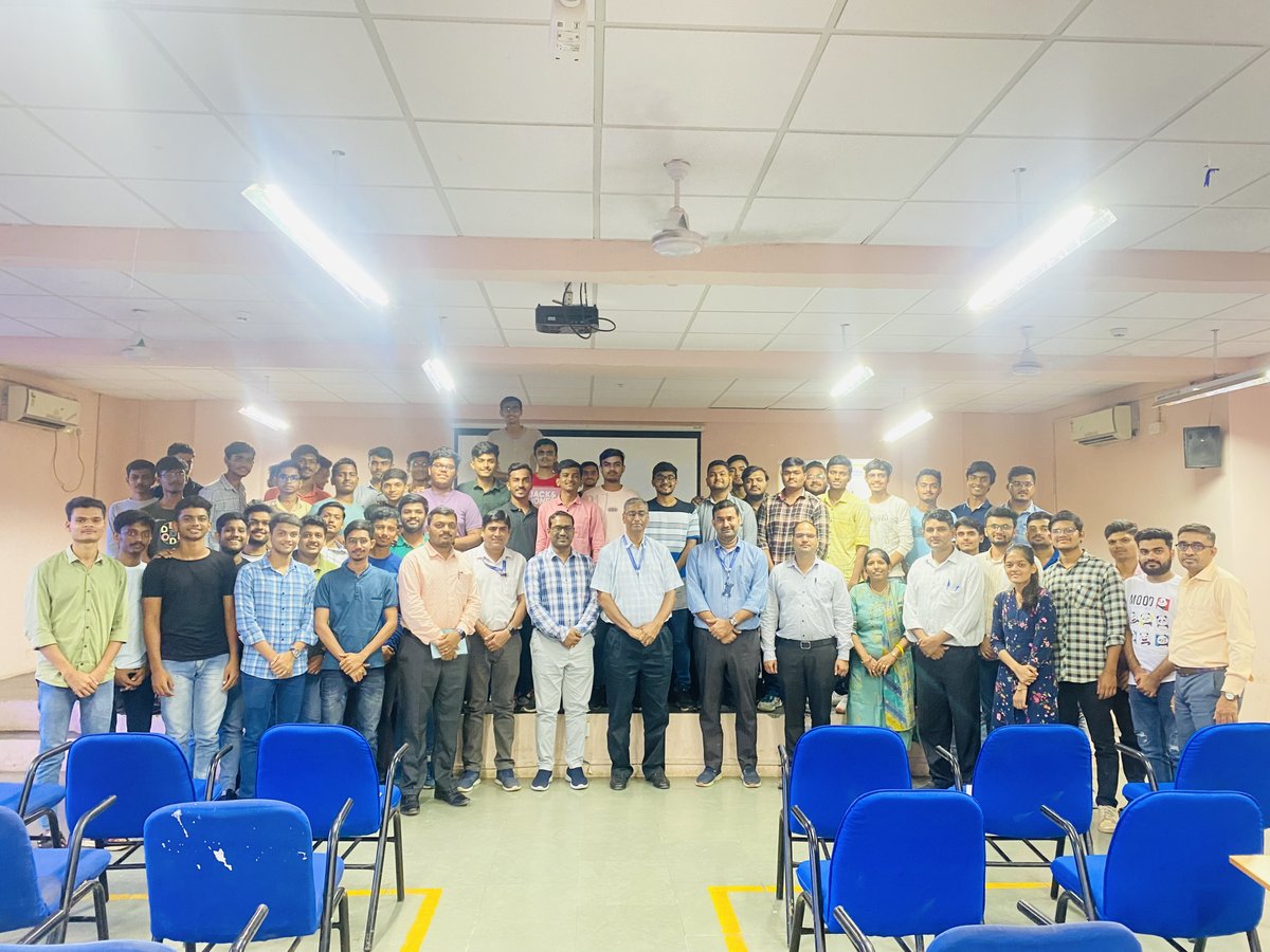 upluniversity's tweet image. 𝗧𝗵𝗲 𝗗𝗲𝗽𝗮𝗿𝘁𝗺𝗲𝗻𝘁 𝗼𝗳 𝗖𝗵𝗲𝗺𝗶𝗰𝗮𝗹 𝗘𝗻𝗴𝗶𝗻𝗲𝗲𝗿𝗶𝗻𝗴 in collaboration with IQAC,RAC and IIChE Students’ Chapter, SRICT organised a two-day workshop on 𝗖𝗛𝗘𝗠𝗖𝗔𝗗 𝗦𝗜𝗠𝗨𝗟𝗔𝗧𝗢𝗥 for the students of 3rd year.