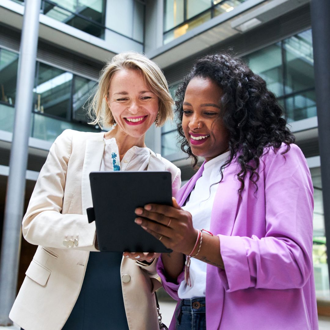 PAXIO's tweet image. "#Technology is best when it brings people together." -Matt Mullenweg 🙌 #QOTD