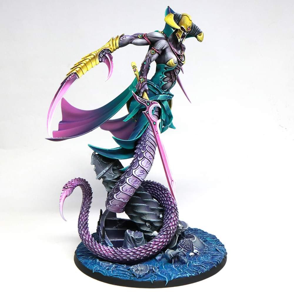 PeterQrkowski's tweet photo. First part of my Slaanesh-Daughters of Khaine Cult of Pleasure army ! https://t.co/cE5Yjhyozd
