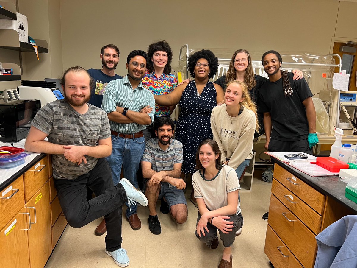 The Davis Lab tweet media