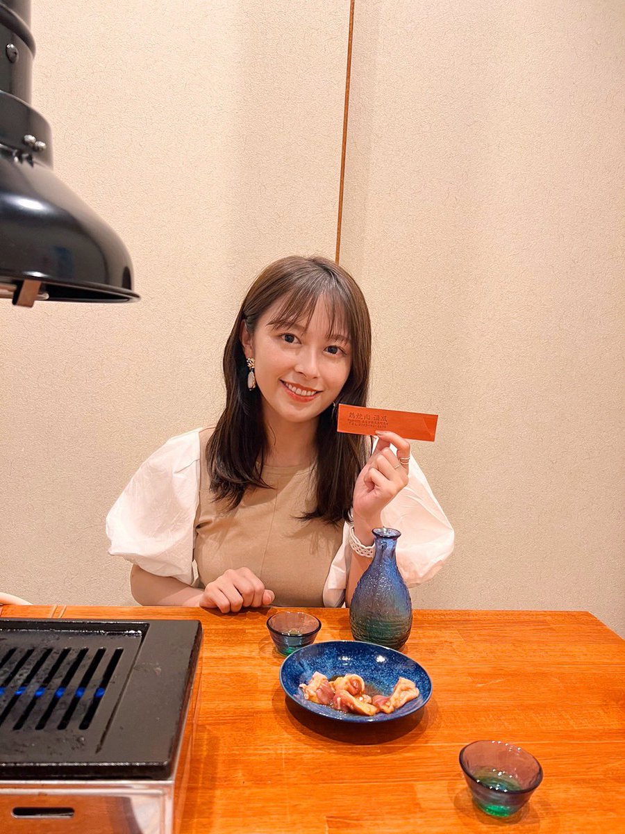 mapio_nnn's tweet photo. 今日は念願の奈良飲み🦌🤍だったので、
#奈良テレビ の「 #奈良にうまいもんあり!」のコーナーでお邪魔した濔風さんに✨🐓
生つくね相変わらず美味しすぎ~🤤
ひねどりは何回おかわりした?ってくらい注文した😂
美味しかったな~🤍お酒も🤍
#濔風 #deefuu #奈良グルメ #飲んべえログ https://t.co/feh6PwEVNK