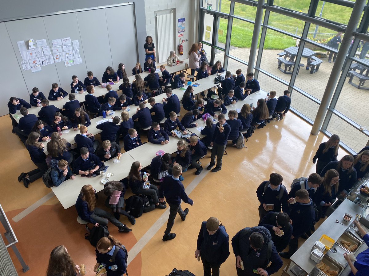 Day 1 ✅ Great to see so many 1st Year parents in for the Coffee Morning. Thanks to staff for joining. #FutureReady #PartnersinEducation #HSCL #WeAreDonegETB