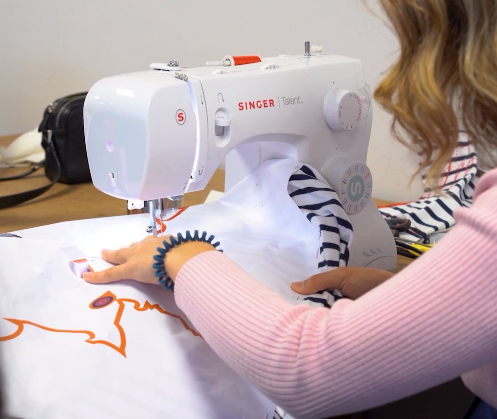 modart___'s tweet photo. Voici une rétrospective des séminaires qui ont marqué l'année 2022-2023 :
- Séminaire Isabel Marant 
- Séminaire Le Slip Français
- Séminaire Lacoste 
- Séminaire Intersport

#modartinternational #workshop #designer #mode #creation https://t.co/udLYHCvAU8