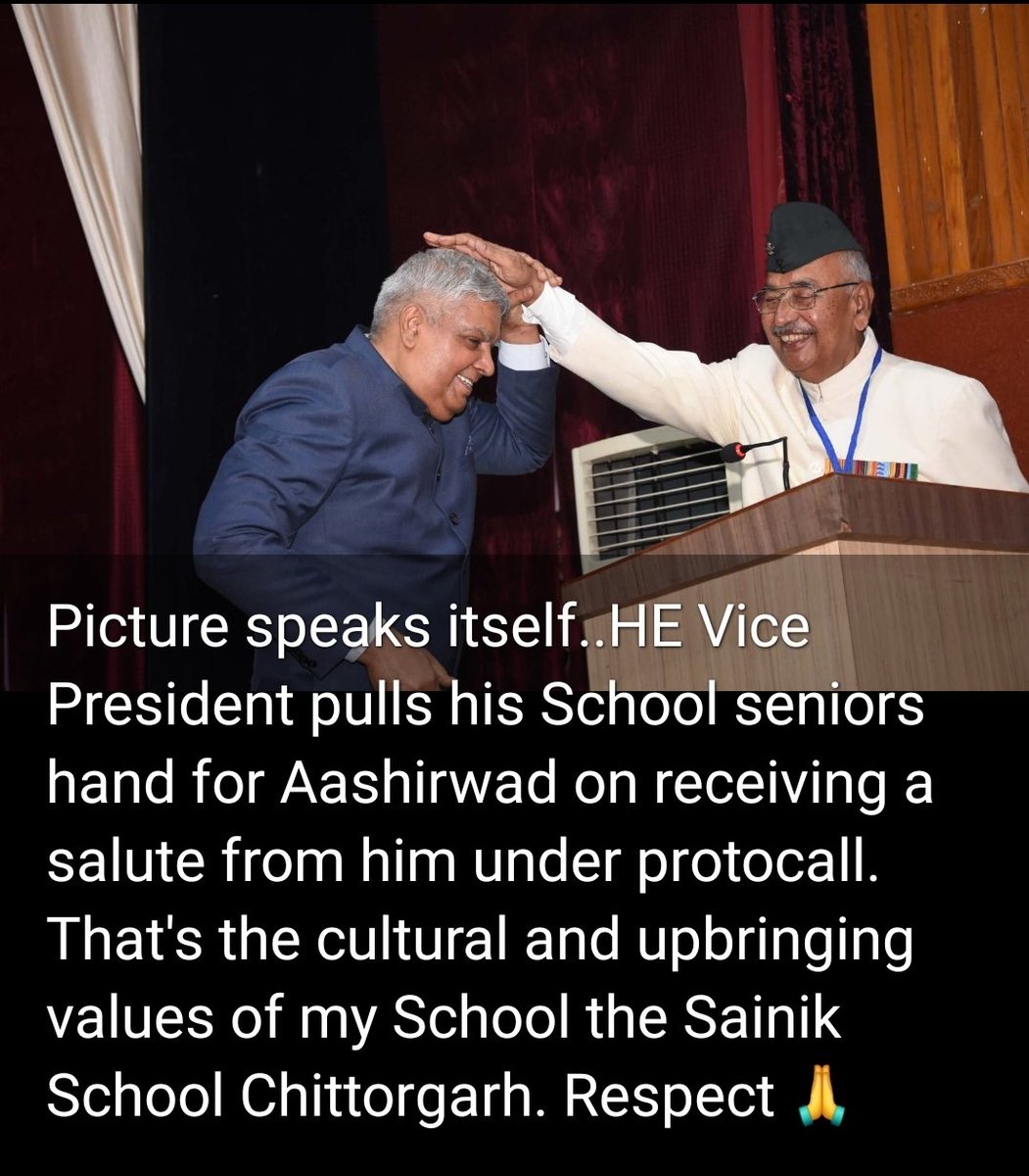 I am proud and feel blessed to have witnessed this in person. What a gesture by too accomplished Senior Chittorians.. Proud to be a Chittorian. Jai Hind. 🙏#VPIndia #sainikschoolchittorgarh #sainikschoolsociety #respect #culture