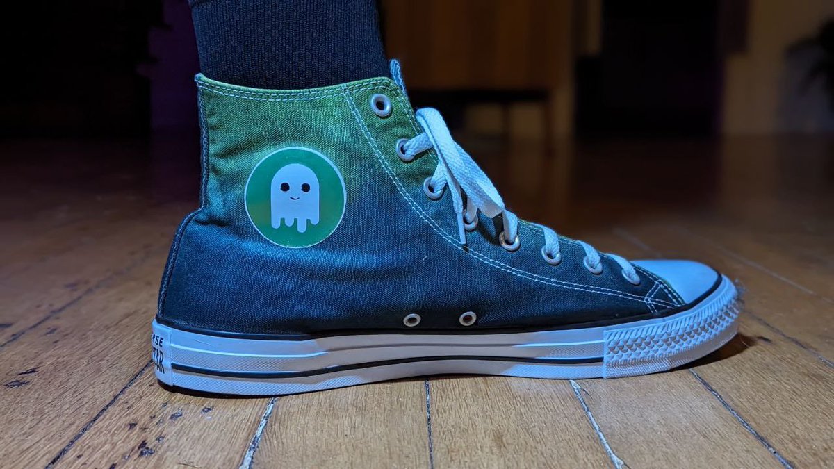 ghostbros513's tweet photo. Custom #GhostBros shoes https://t.co/APBs6QtoVo