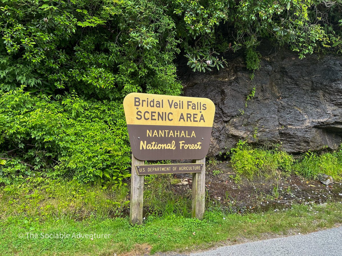 The Bridal Veil Falls are located right off of US Highway 64 and can be viewed from the road. 

@VisitNC  @visit_highlands 

#Highlands #HighlandsNC #MaconCounty #MaconCountyNC #VisitNC #NC #NorthCarolina #WNC #TheSociableAdventurer #Waterfalls #NCWaterfalls #WNCWaterfalls