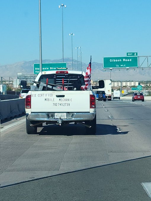 Yo! Vegas! Mobile mechanic for hire!  #supportsmallbusiness https://t.co/W6qHCgfLYh<a href="/tag/supportsmallbusiness"class="tags">#supportsmallbusiness</a>