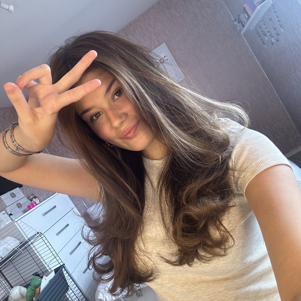 effortlesssly's tweet photo. ily forever 🖤🫂#herefornessa https://t.co/zFXmVlA5Yy